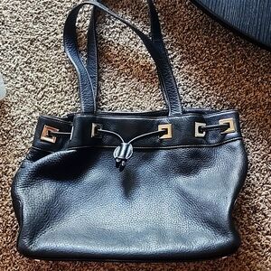 Ann Taylor leather shoulder bag